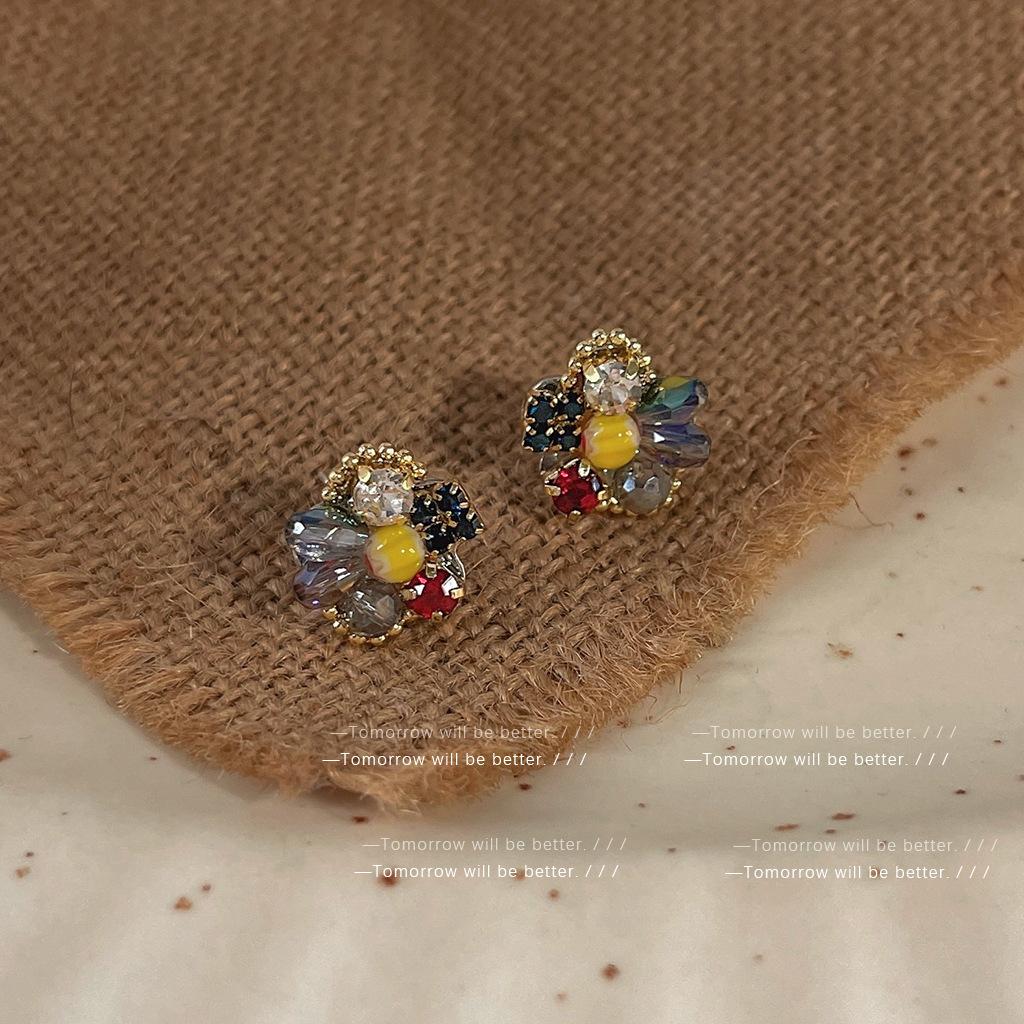 Vintage Trendy Glass Colorful Crystal Material Flower Stud Earrings Women Simple Unique Popular Wedding Banquet Jewelry Gifts