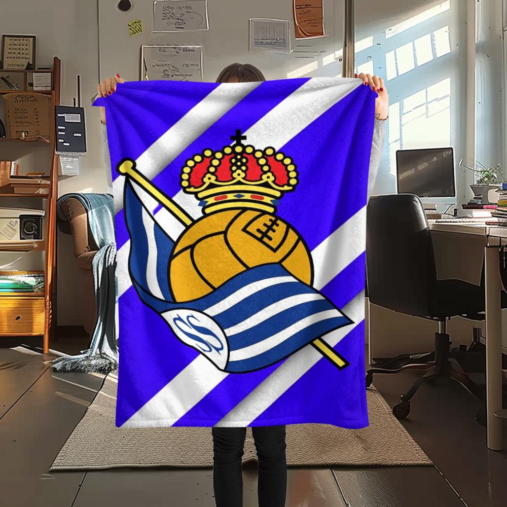 1Pc Real Sociedad Print Flannel Blanket, High Quality Comfortable for All Seasons, Home Decor, Warmth and Comfort, Perfect for Christmas Gifts