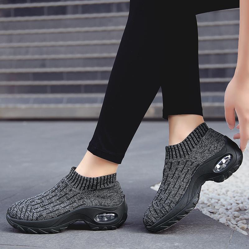 2025 Women's Casual Sports Socks Sneakers Fashionable Thick Sole Air Cushion, Elevated Sloping Heel Rocking Shoes Mom's shoes