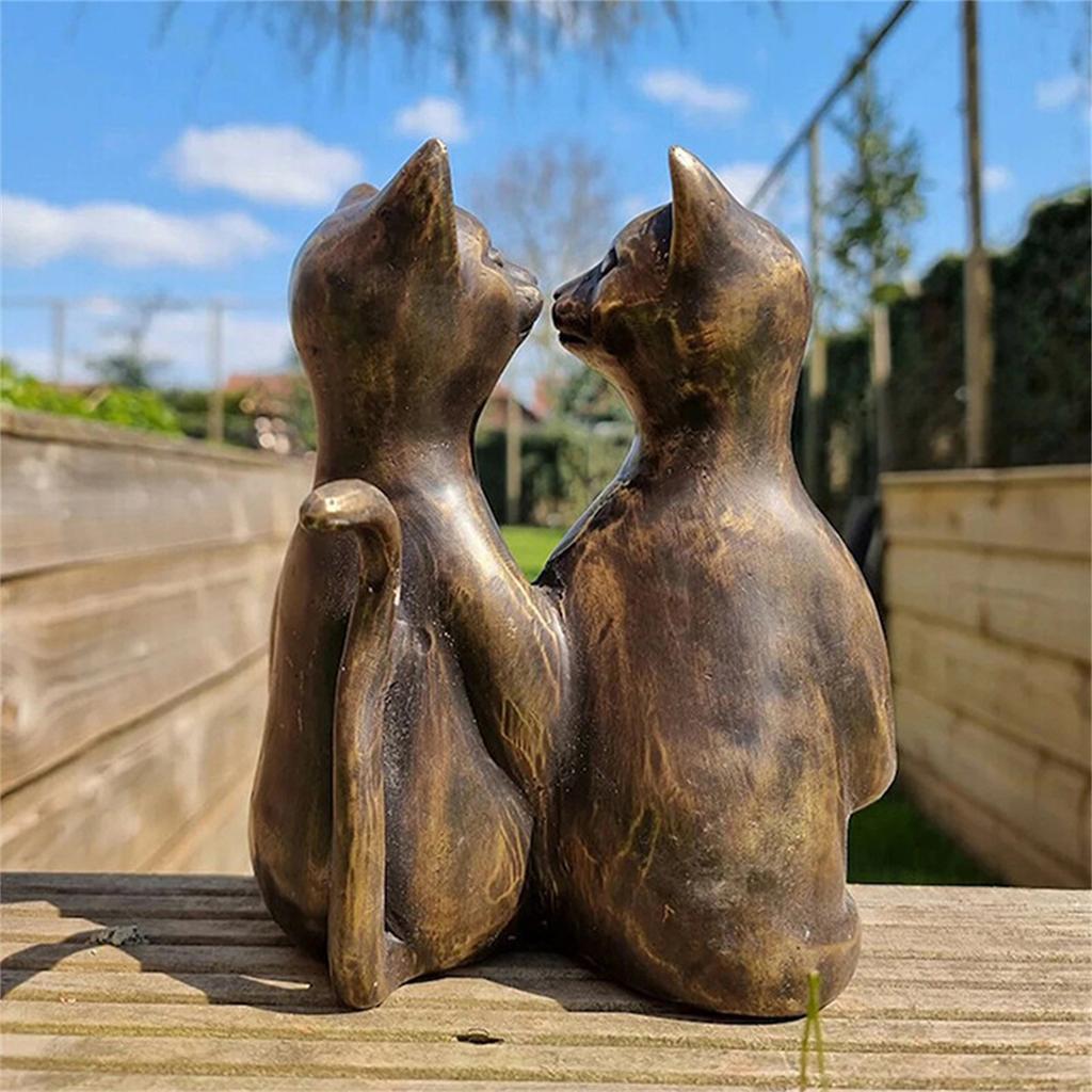 Double Dating Cat Resin Statue Home Garden Decor Ornament Outdoor Yard Art Sculpture