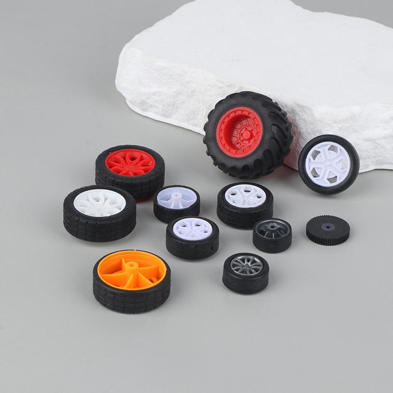 10Pcs Pc Toy Wheel Rubber Rim Tyres Diy Mini Technology 4Wd Colorful Tires Hole