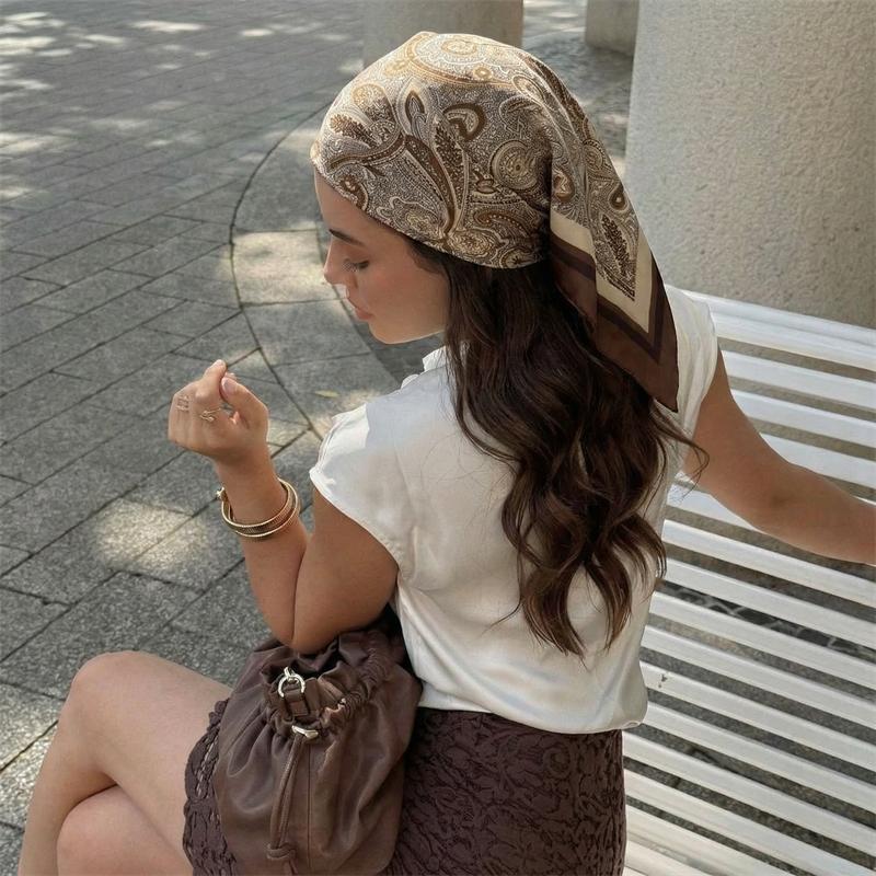 Foulard di Seta Satinata Lusso con Fantasia Paisley per Donna Fazzoletto con Stampa a Quadri Sciarpe da Collo Scialli Quadrati e Sciarpe Avvolgenti per Signore 70Cm