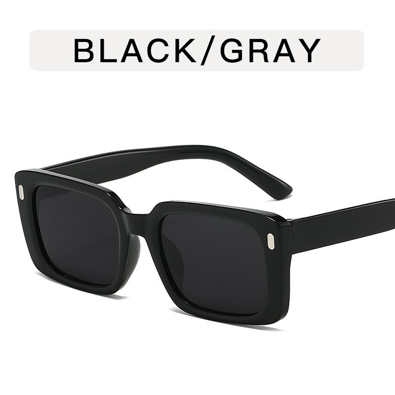 Rectangle Shape Female Sun Glass Korean Fashion Rivets Decoration Sunglasses for Men Fashion Trendy Party Sunglasses
