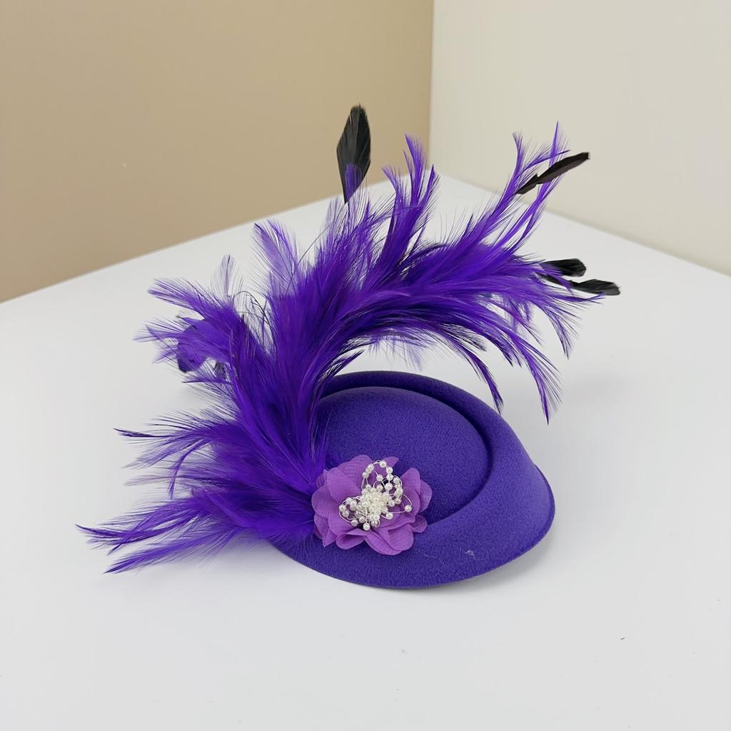 Girly Feather Felt Hat Shape Hair Clip Banquet Party Headband for Teens Medieval Party Taking Photo Anti-Slip Hairpin