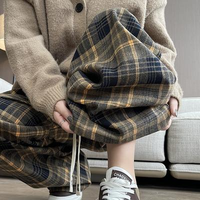 Bas (Vêtements pour femmes) – Pantalons
