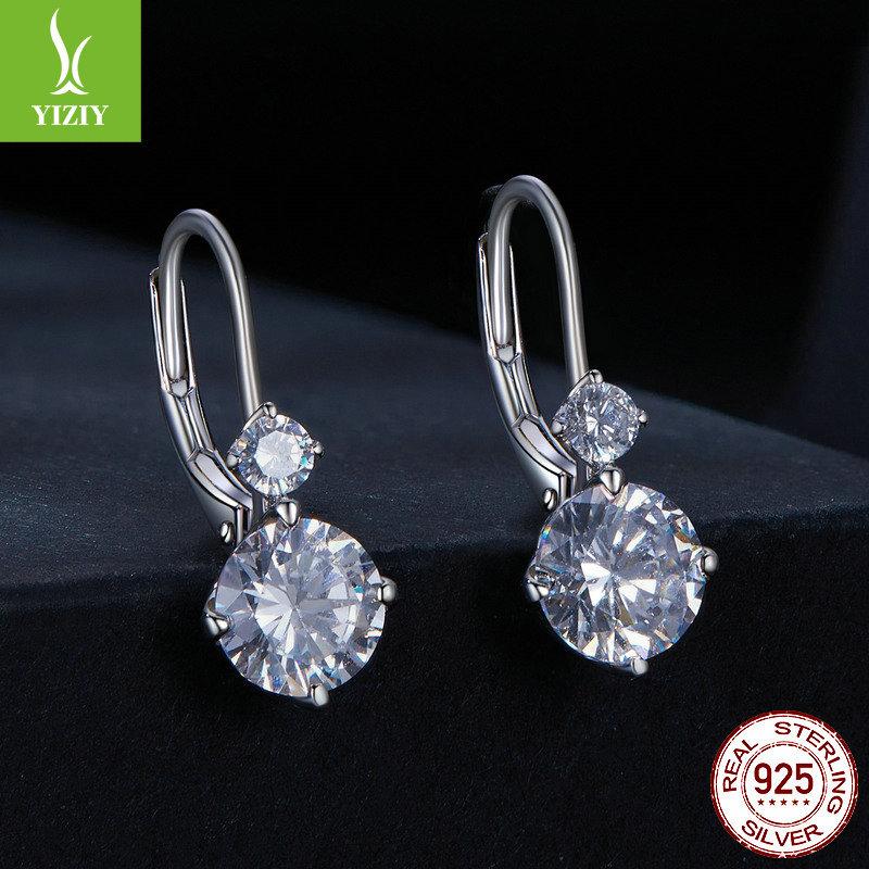 S925 Sterling Silver One-Carat Moissanite Earrings For Women, Simple And Atmospheric Four-Claw Ear Buckle