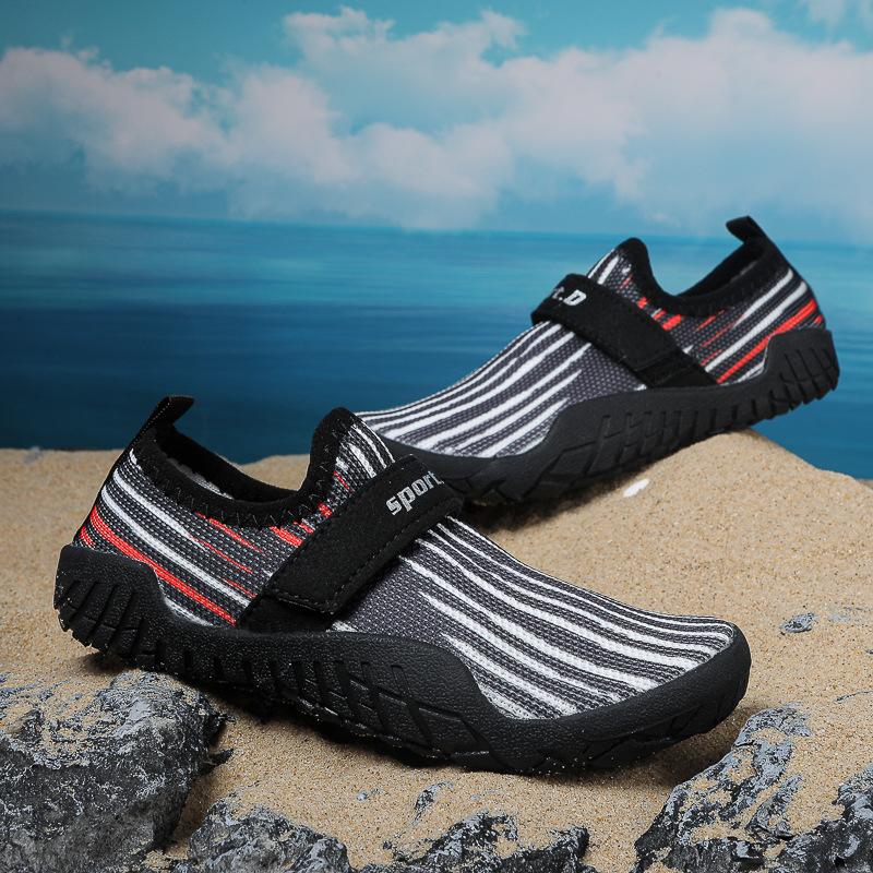 

Новые кроксы для внешней торговли, дышащие и быстросохнущие нескользящие туфли для скакалки для мужчин и женщин, пляжные уличные туфли для плавания вброд 38