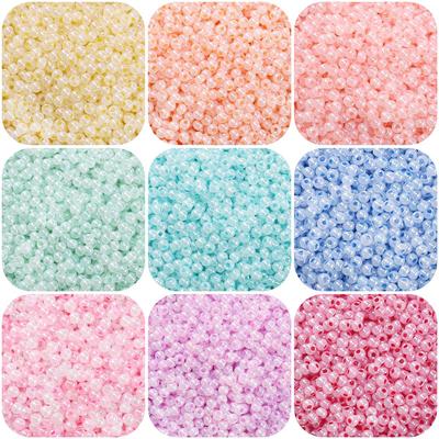 Lot de 170 perles tchèques en verre de haute qualité, couleur crème, pour la fabrication de bijoux et d'accessoires.