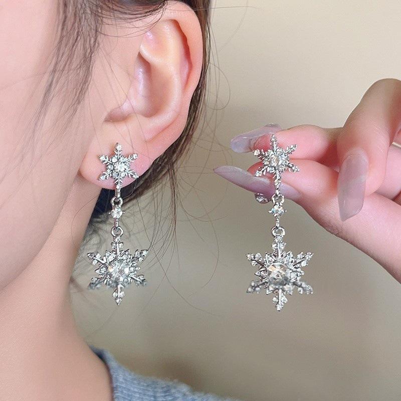 Exquisite Sparkling Zircon Snowflake Earrings For Women Shiny Rhinestone Imitation Pearl Earrings Christmas Party Jewelry Gifts
