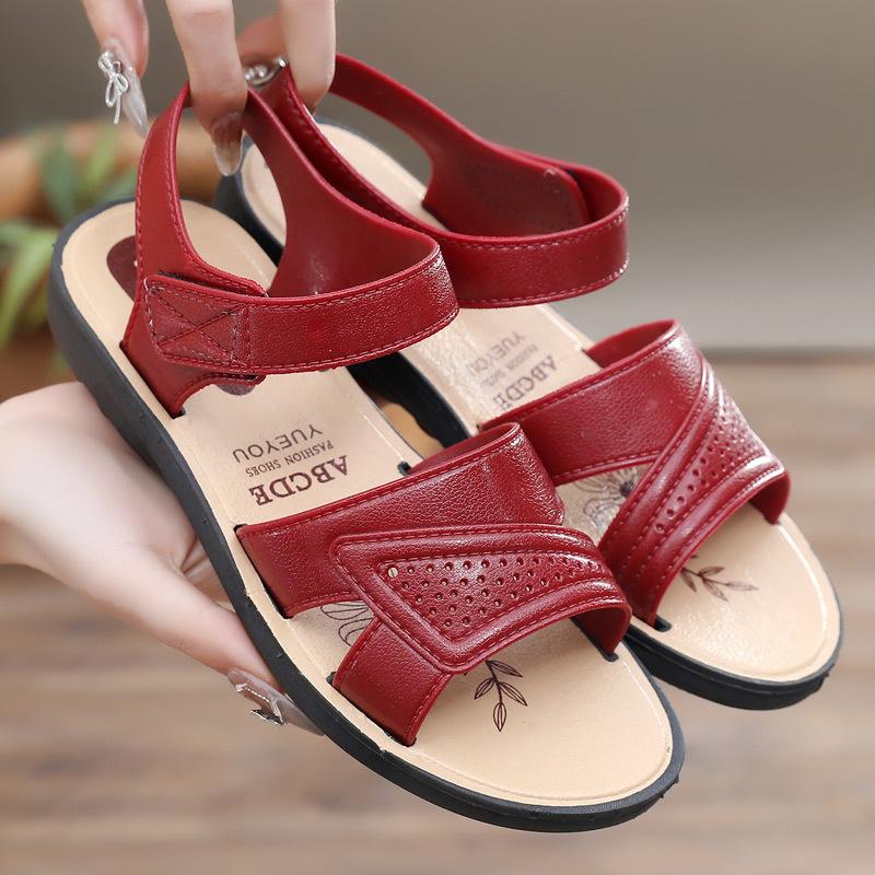 

2025 new comfortable summer fashionable slippers fashionable casual comfortable sandals casual single-layer shoes comfortable sandals 36 [one size smaller]