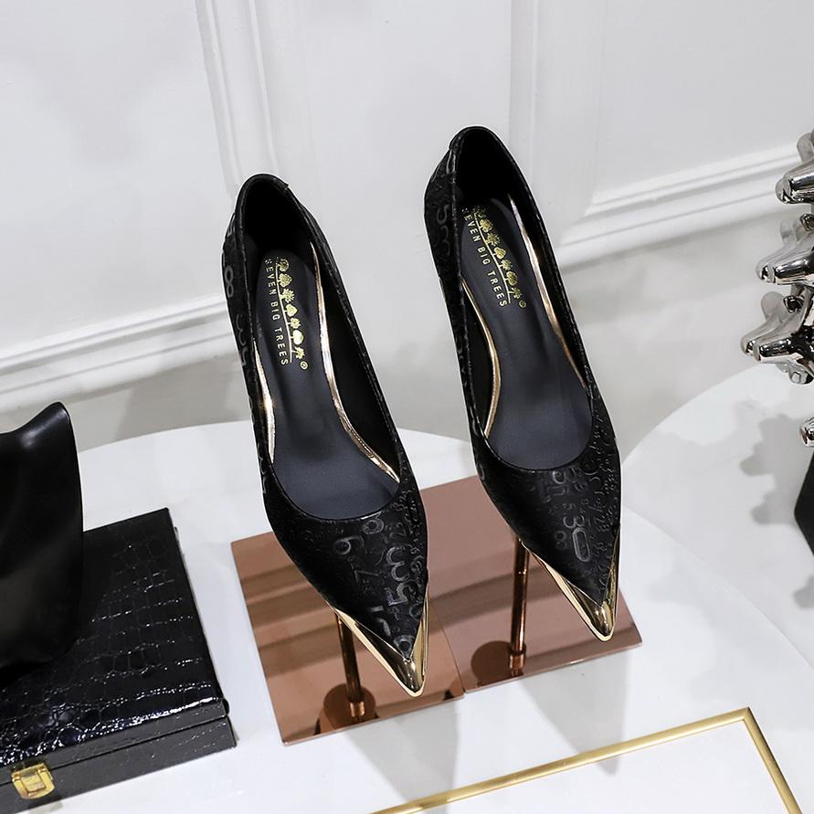 Mid Heel Shallow Mouth Metal Pointed Graffiti Pattern for Slimming Women's Shoes, Spring and Autumn Single Shoes