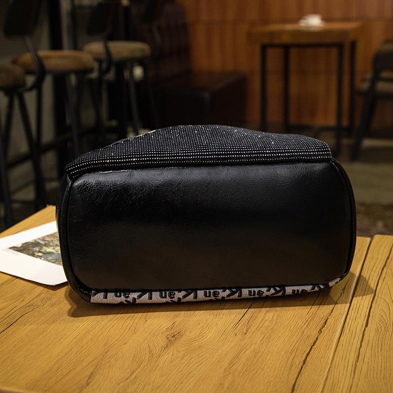 Рюкзак с буквенным принтом — фото 10