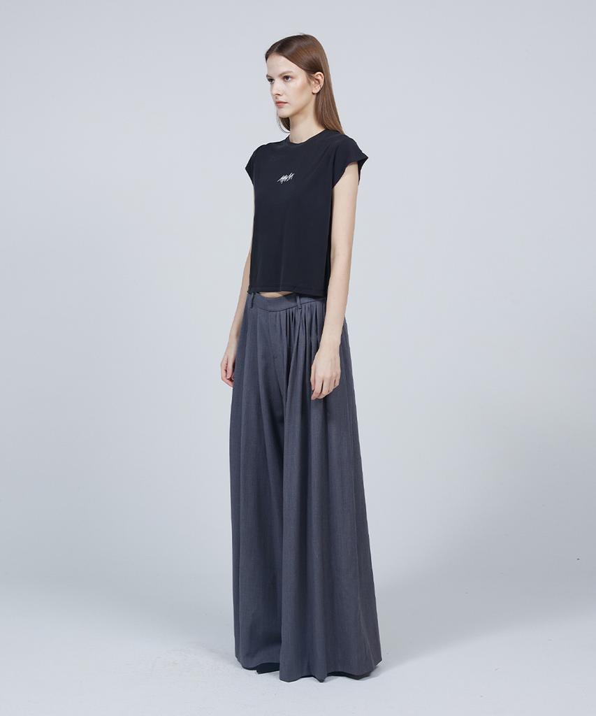 Meuameu [Essential] Logo Basic Slim T-Shirt