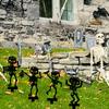 Outdoor Halloween Dancing Skeleton Metal Garden Silhouette
