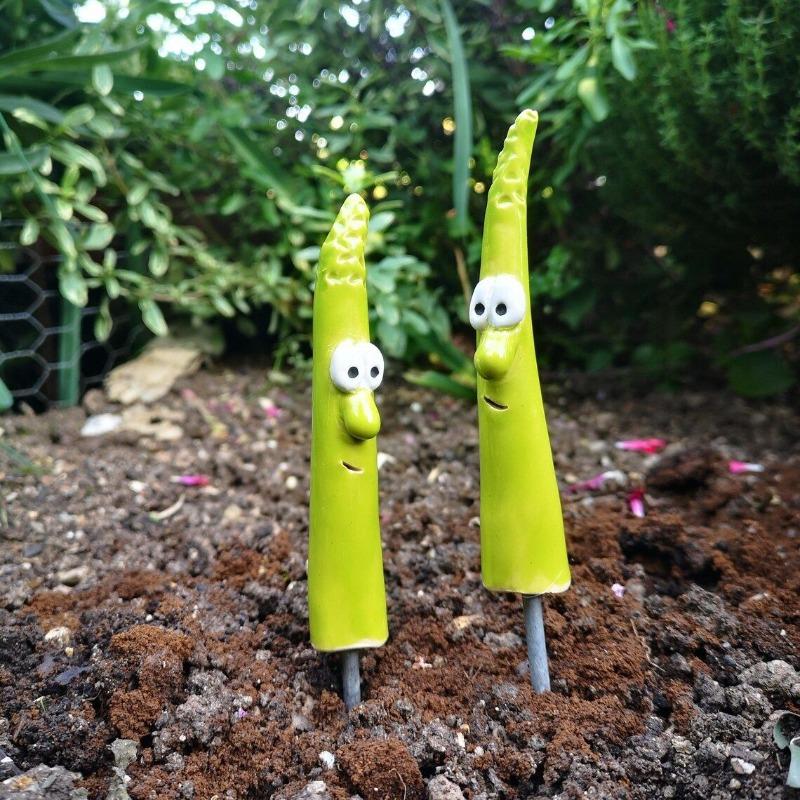 Creative Cartoon Cute Garden Stake Plant Sign Resin Handicraft Decoration Balcony Potted Plant Marker Home Decor Handicraft