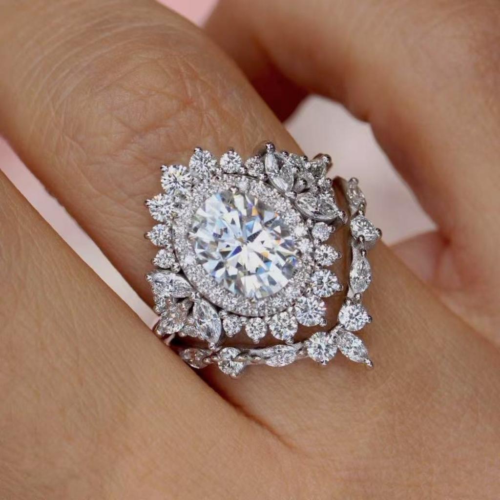 Luxury European and American Fashion Ring Women, Luxurious Temperament Crown Couple Ring, Two Sets of High-end Rings