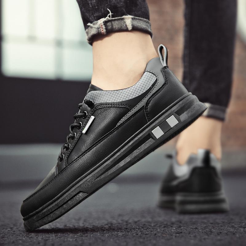 Jarní a podzimní módní ležérní boty Korejská verze nízkých přiléhavých líných bot, jednoduché studentské bíé boty s koženým povrchem