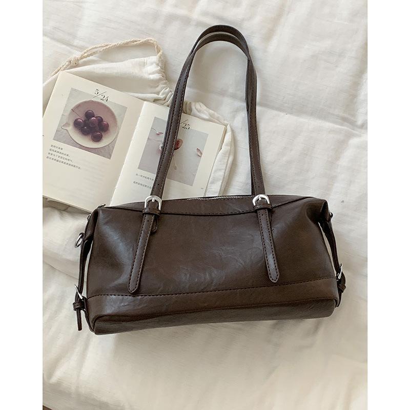 Retro Niche Underarm Bag Women S Autumn And Winter Tide High-End Sense Portable Commuter Bag Large-Capacity Tote Bag коричневый 3250₽