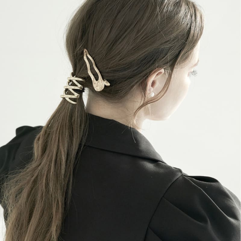 BESTY Old Money Look Metal Pony Hook Hair Cuff Hook Pony Hair Accessory Automatic Pin