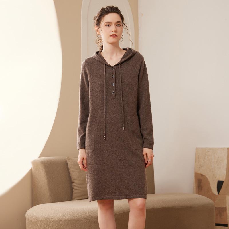 Women's Hooded Cashmere Dress with Pockets - Mid-Length, Loose Fit, Autumn/Winter 2024 Collection