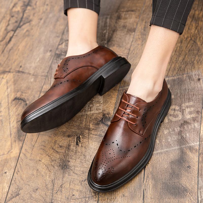 2025 Large Size Casual Leather Shoes Men's British Pointed Head Business Wedding Nightclub Hairstylist Black Korean Version Men's Shoes