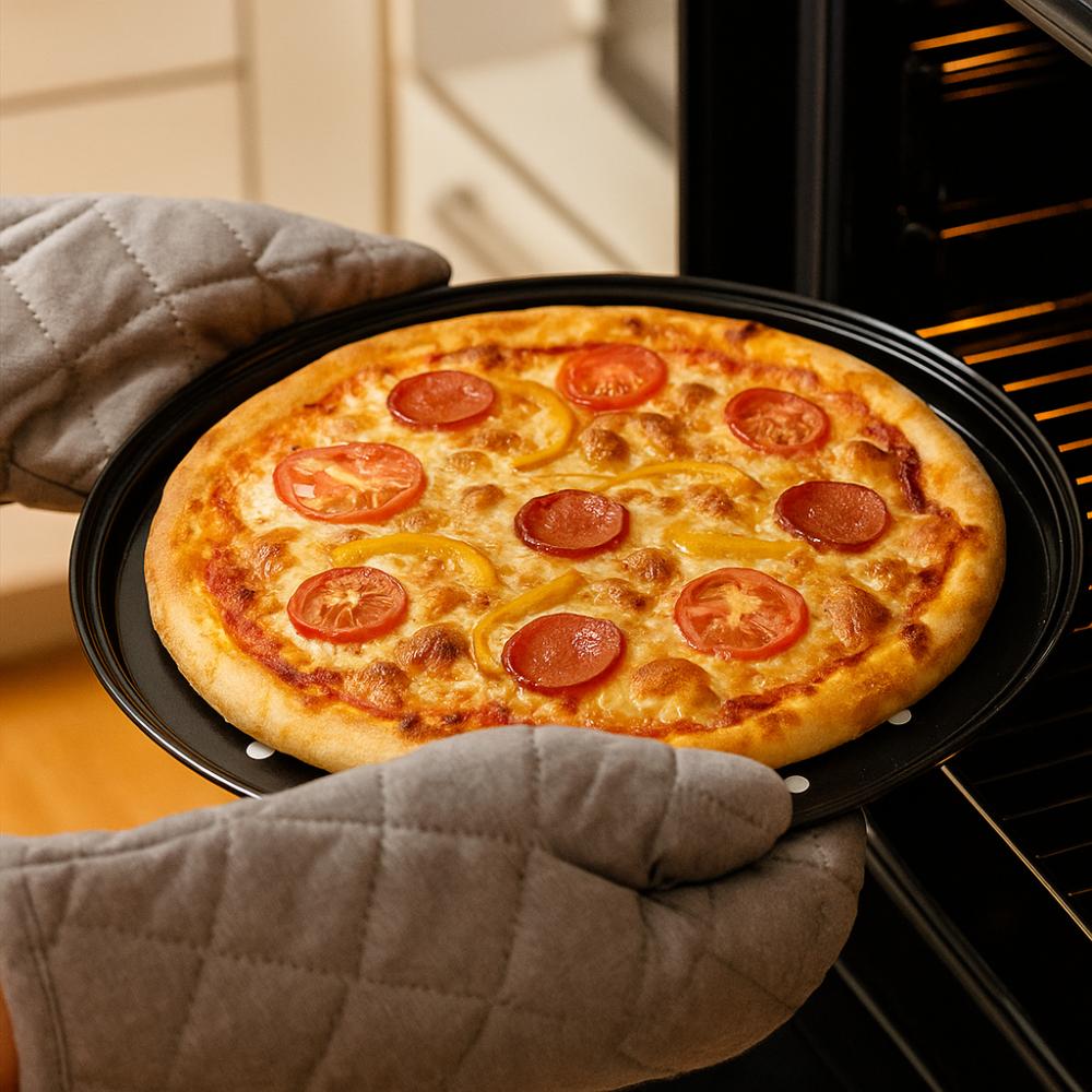 Carbon Steel Perforated Pizza Pan 10/11/12 Inch Non Stick Cooking Plate Round Mupti Purpose Pizza Baking Tray Crispy & Bubbly