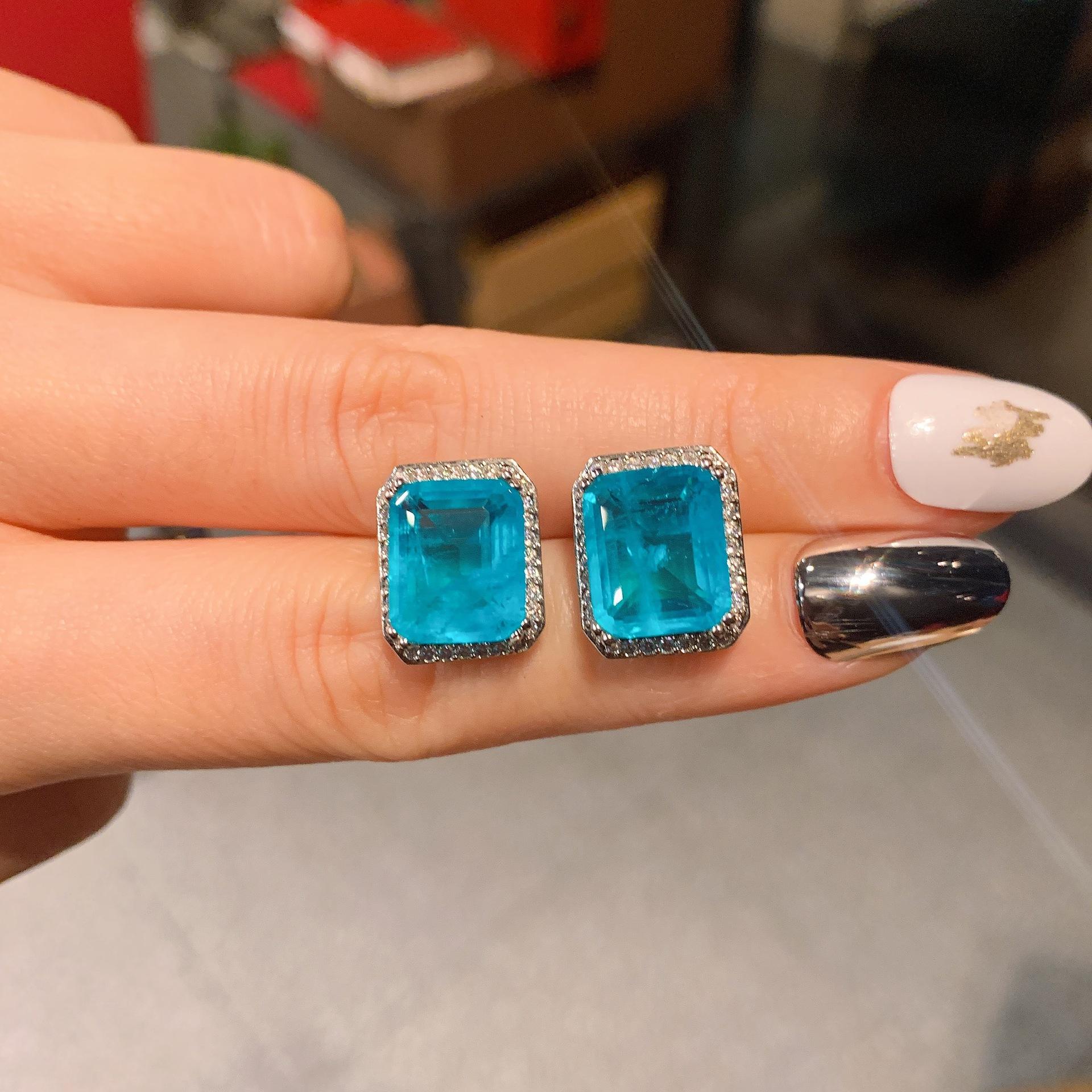 

Ювелирные изделия Имитация бриллианта Параиба Женский кулон Серьги-пусеты Основной 12 * 16 9 * 12