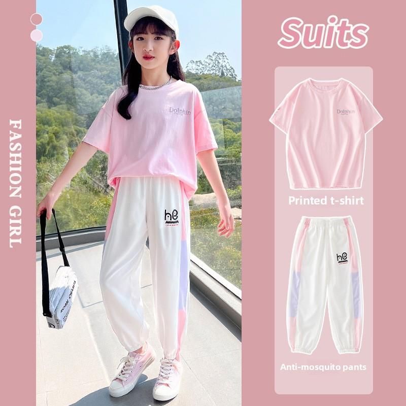 

Летний комплект для девочек: футболка с коротким рукавом и шорты. Модный повседневный наряд. Детская модная одежда. Летняя одежда для детей. 120 розовый