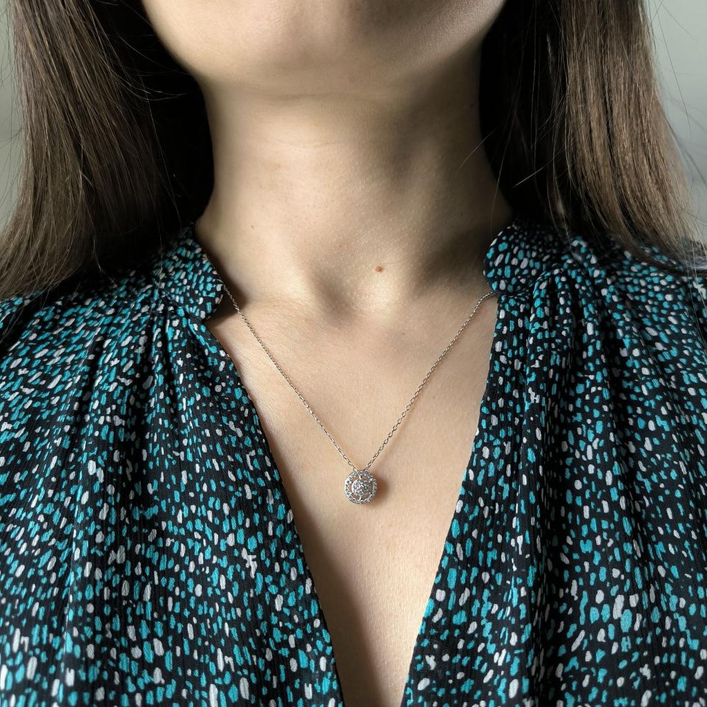 Silver Necklace with Cubic Zirconia, Item Weight 2.23 G (2184393)