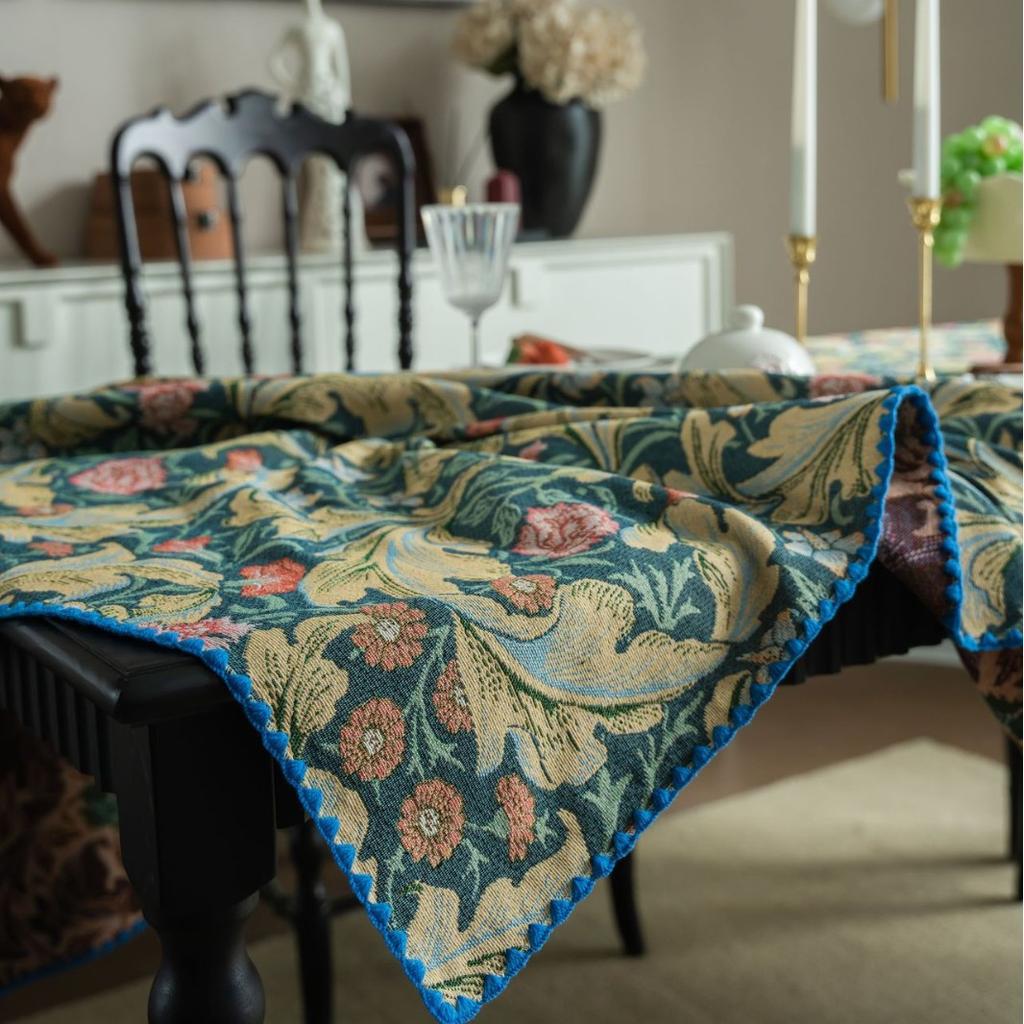 Tablecloth French Retro Embroidery Contrasting Color Dining Table Cloth Jacquard Rectangular Atmosphere Tablecloth