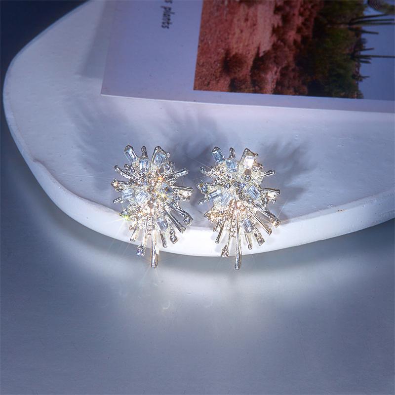 Sparking Snowflake Firework Stud Earrings For Women Rhinestone Exquisite Zircon Piercing Earring Party Charm Jewelry
