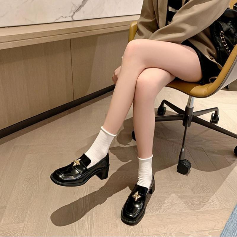 2025 Vintage British Style Chunky Heel Women's Loafers Luxury High Quality PU Leather Platform Heeled Shoes
