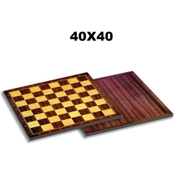 Jeu de société pour toute la famille - Echecs Bois. Jeu