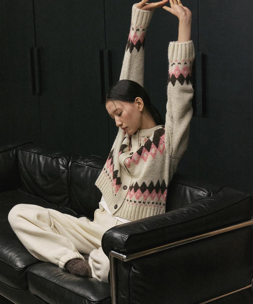 Step Around Nordic Classic Wool Cardigan_Ivory