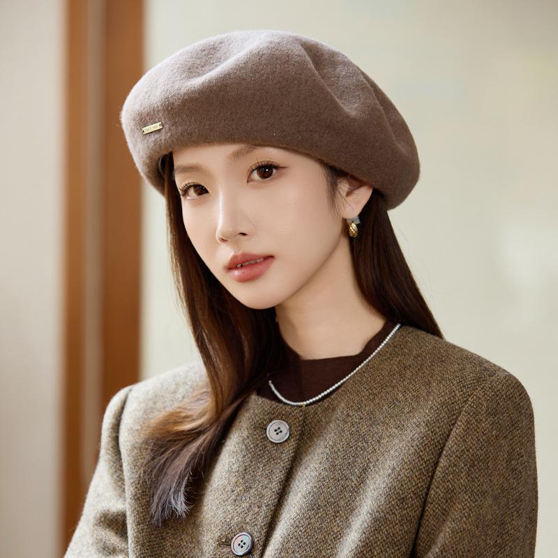 Autumn and Winter New Hat Women's Casual High-end Beret Retro Painter Hat