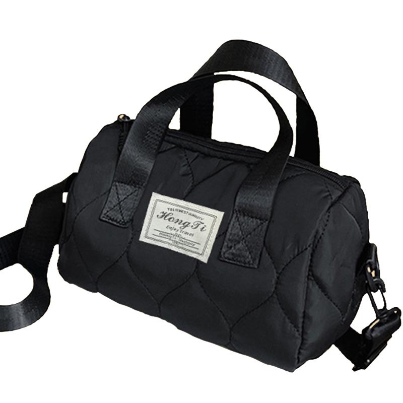 Large Capacity Crossbody Bag, Lightweight, Durable and Simple, Adjustable Shoulder Strap, Fashiable and Versatile