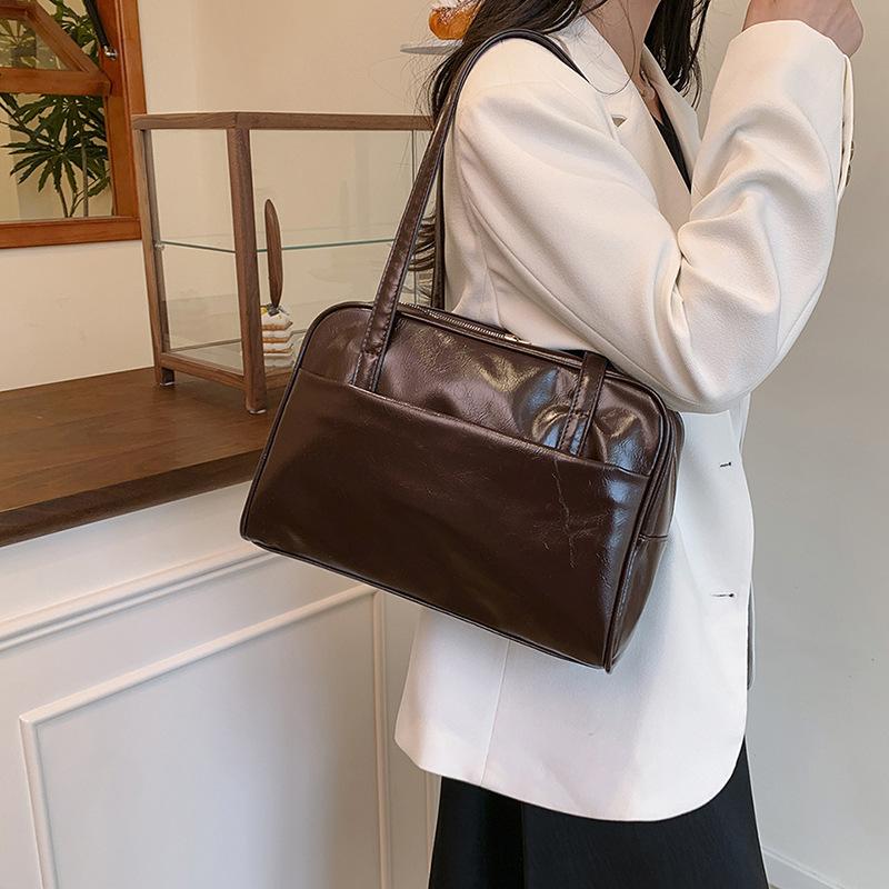PU Leather Simple Women's Tote Shoulder Bag Fashi Solid Color Female Underarm Bags Large Capacity Cool Hot Girls Handbags
