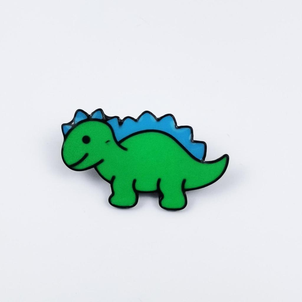 Cute Dinosaur Brooch Set: Triceratops & Brontosaurus Metal Badges for Kids' Clothing or Bag Decoration