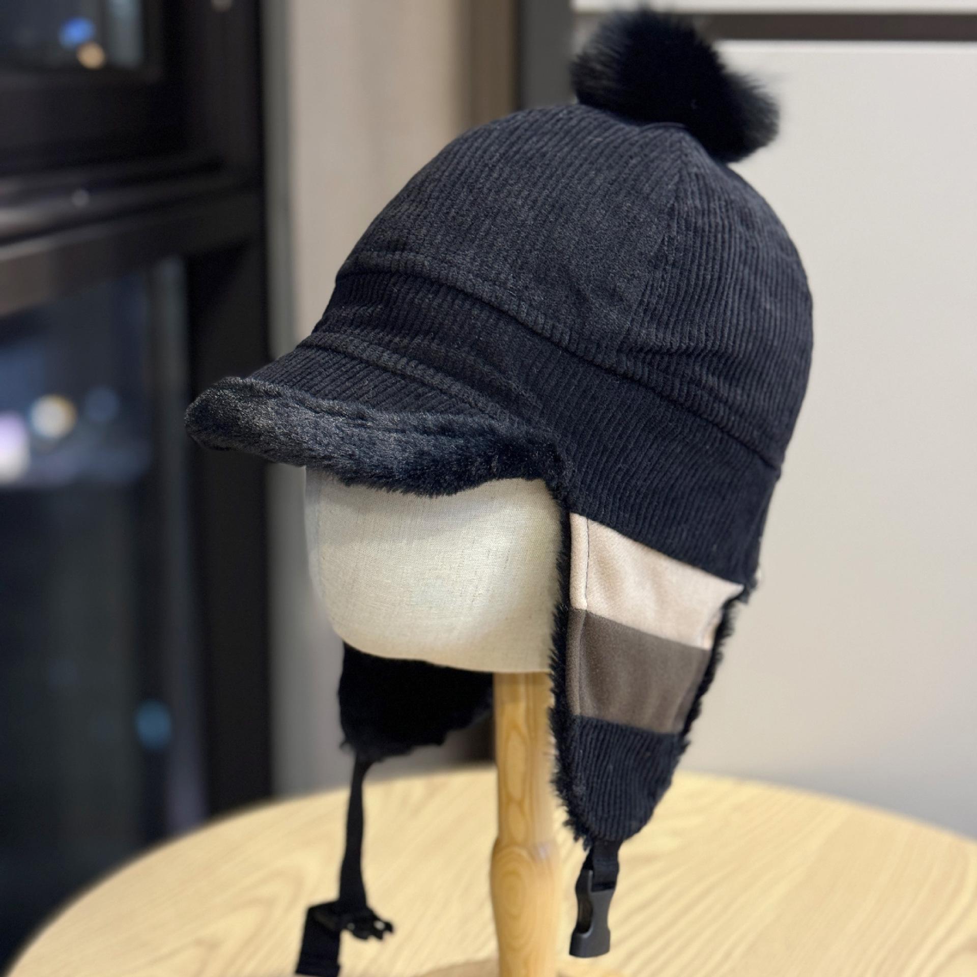 

Новая зимняя плюшевая шапка с защитой ушей для женщин, вельветовая плюс бархатная теплая шапка-ушанка, защита от холода, кепка с козырьком, шапка-авиатор, тренд one size