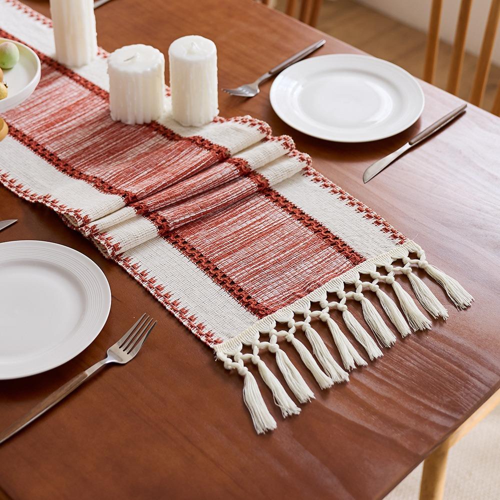Hand-Knotted Tassel Hollow Out Table Runner Vintage Tablecloth Festive Decoration
