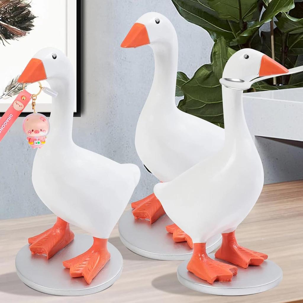 Magnetic Goose Key Holder Cute Home Decor Kawaii Room Office Table Desk Aesthetic Funny Bedroom Housewarming Gift 1PCS