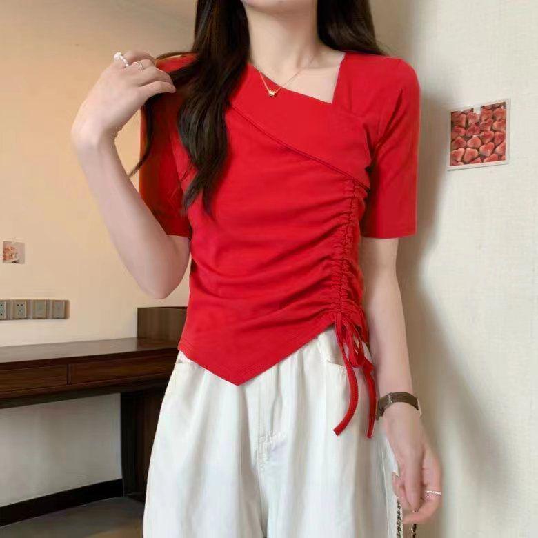 Irregular One-Shoulder Drawstring Short-Sleeve T-shirt for Women – New Sweet Chic Summer Arrival, Unique Versatile Top with Internet Celebrity Style.