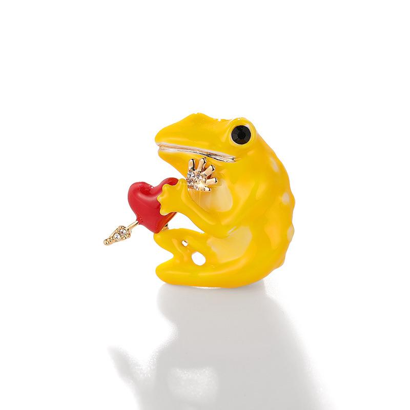 Korean Style Frog Cartoon Brooch - Fashion Animal Pin Clothing Accessory