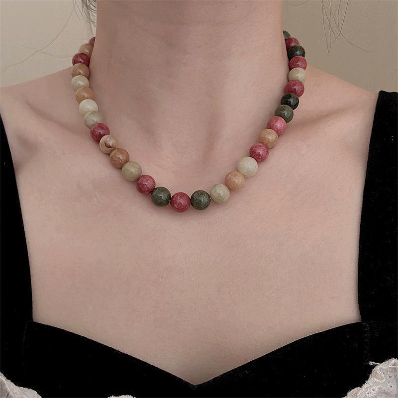 Retro Morandi Earth Tone Bead Necklace: Stylish, Durable, Perfect for Layering or Solo Wear