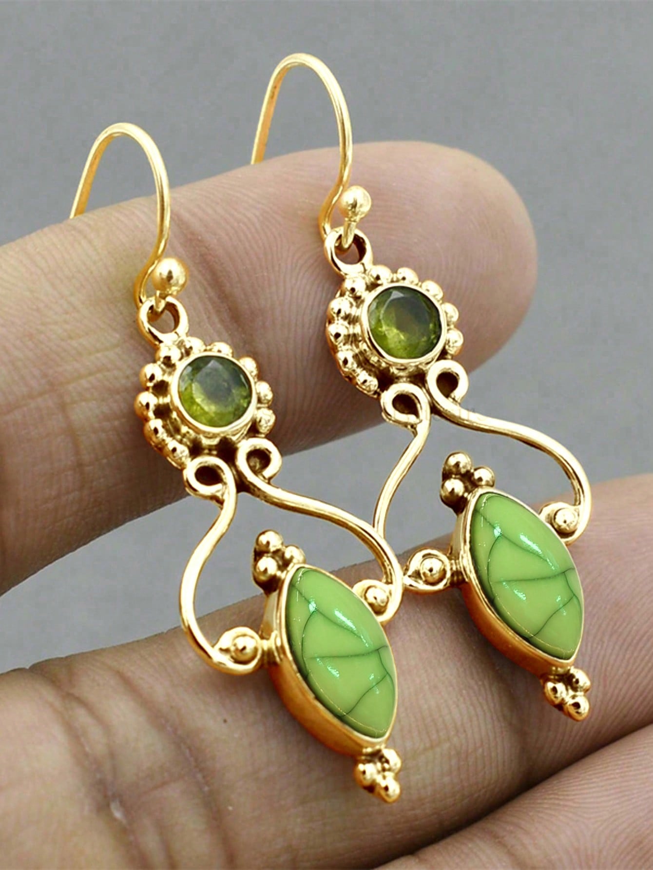 

Пол:Женский материал:Материалы пуссет для серег из цинкового сплава:Титановая сталь one-size золотой