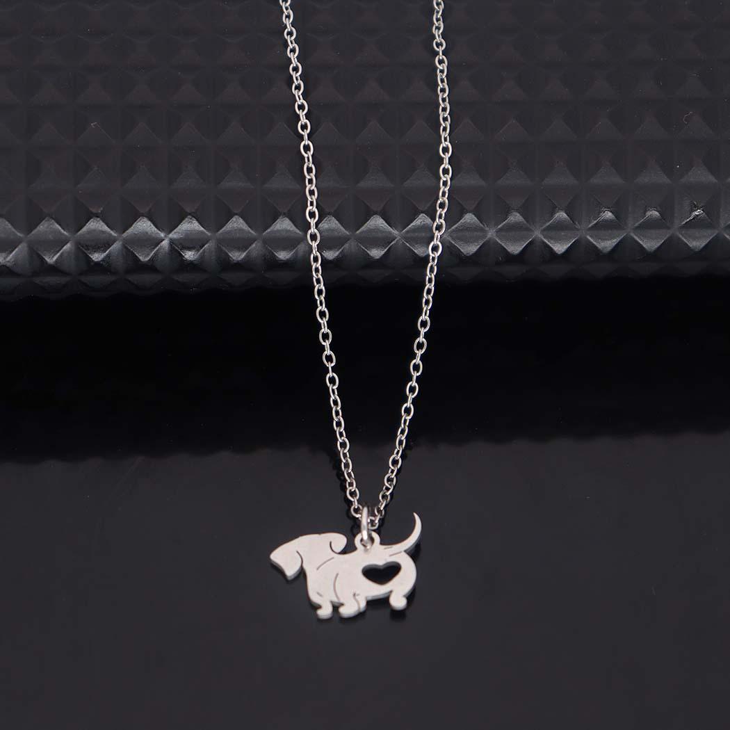 Stainless Steel Heart Pendant Necklace - Fashion Jewelry for Women, Electroplated, Fade-Resistant Collarbone Chain серебряный