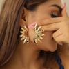 Neue übertriebene Fächerform Damen Hängeohrringe goldfarben Metall geometrisch baumelnde Ohrringe für weiblichen Schmuck