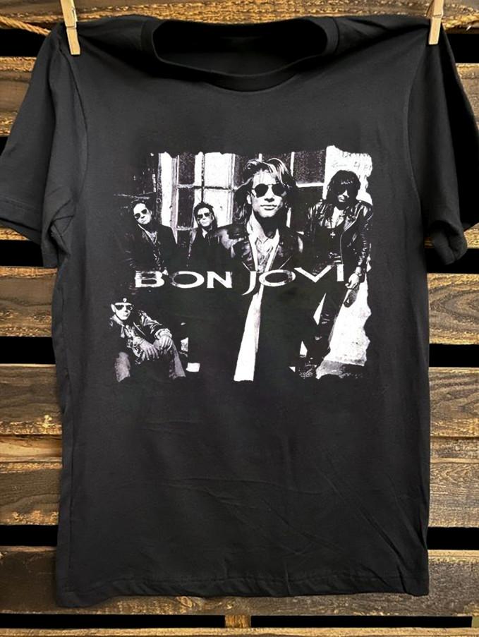 

BON JOVI Band KEEP THE FAITH Album Short Sleeve Cotton Unisex Tee Shirt MK058 Unisex T-Shirt XXXXL