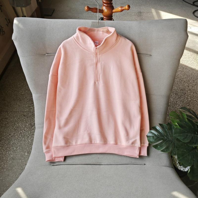 A Solid Color Semi-zipper Pullover Loose Men's Couple Hoodie for Autumn and Winter with Fleece Warmth and Casual Matching