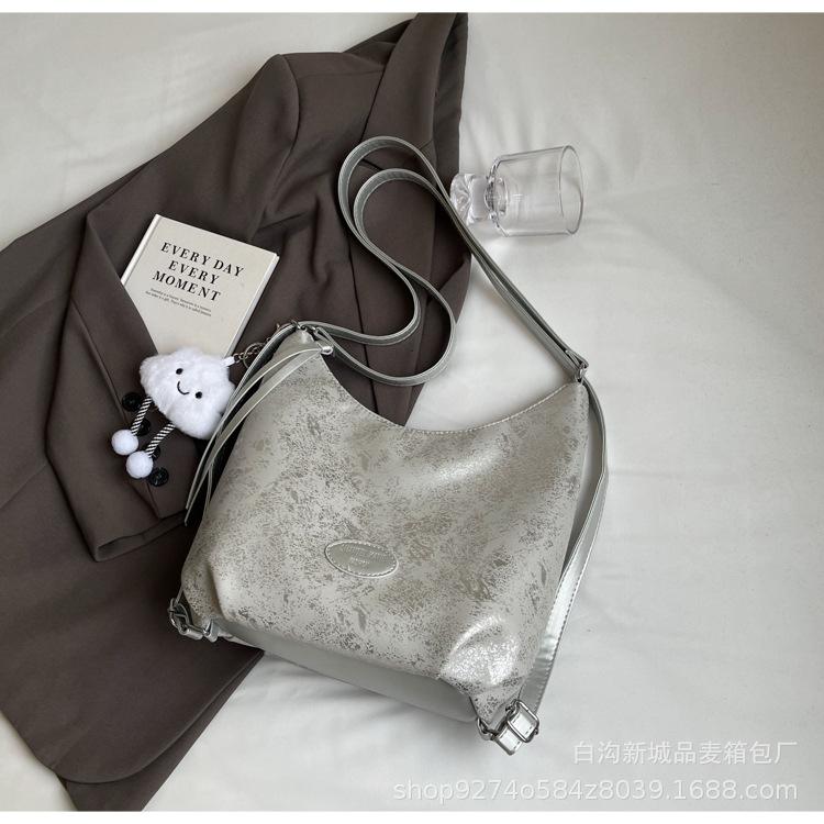 

This year s popular underarm bag 2025 summer new women s bag casual fashion shoulder bag large capacity tote bag